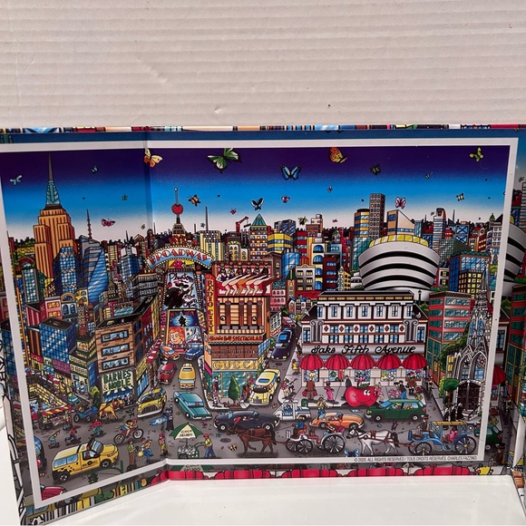 1000 pcs Browsing & Butterflies on 5th Ave Jigsaw Puzzles with magnetic snap box - Picture 8 of 12